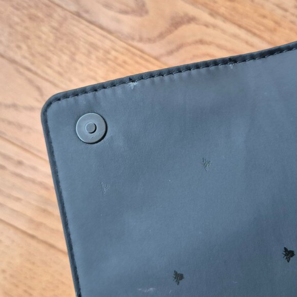 DIOR Bee Pouch Makeup Case Organizer Bag Black Lined Lobster Closure - Picture 9 of 13